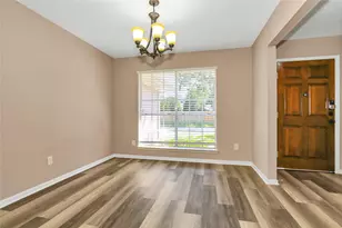 8235 Alabaster Dr, Houston, TX 77083 - Photo 11