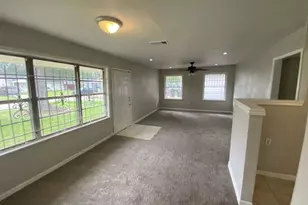 5322 Dewberry St, Houston, TX 77021 - Photo 1