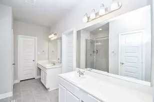 4731 Bluestem Prairie Dr, Rosenberg, TX 77469 - Photo 17