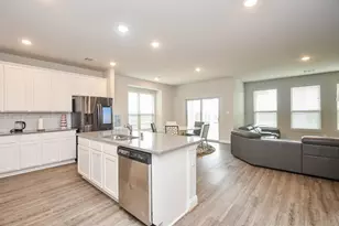 4731 Bluestem Prairie Dr, Rosenberg, TX 77469 - Photo 9