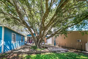 307 Center St, Matagorda, TX 77457 - Photo 11