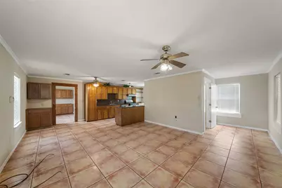 307 Center Street, Matagorda, TX 77457 - Photo 15