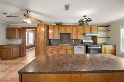 307 Center Street, Matagorda, TX 77457 - Photo 19