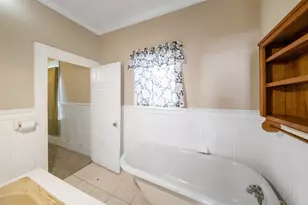 307 Center St, Matagorda, TX 77457 - Photo 25