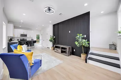 2116 Des Chaumes Street, Houston, TX 77026 - Photo 9