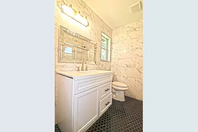 9211 Blankenship Drive, Houston, TX 77080 - Photo 17