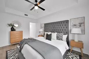 8019 Cora Street St, Houston, TX 77088 - Photo 13