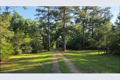 729 County Road 4040, Crockett, TX 75835 - Photo 21