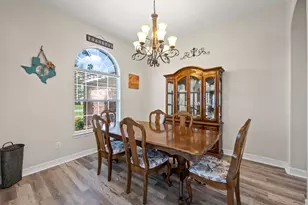 2010 Caroline Ave, Baytown, TX 77523 - Photo 7
