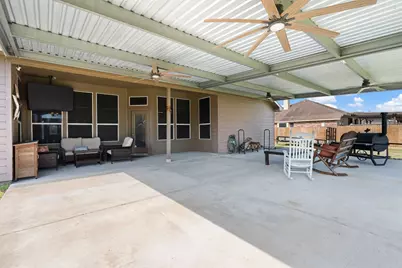 2010 Caroline Avenue, Baytown, TX 77523 - Photo 29