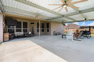 2010 Caroline Ave, Baytown, TX 77523 - Photo 29