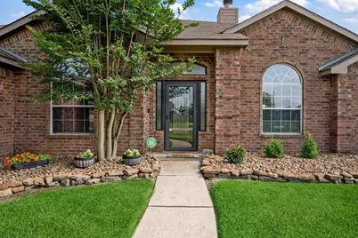 2010 Caroline Avenue, Baytown, TX 77523 - Photo 3