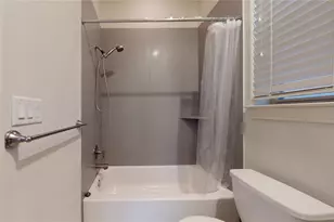 1708 Upland Lakes, Houston, TX 77043 - Photo 27