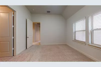 1708 Upland Lakes, Houston, TX 77043 - Photo 37