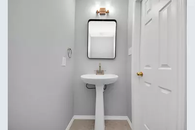 1714 Redwing Bluff Drive, Houston, TX 77009 - Photo 15