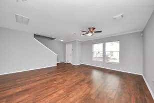 1714 Redwing Bluff Dr, Houston, TX 77009 - Photo 11