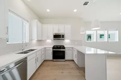 3073 Hicks Street, Houston, TX 77007 - Photo 13