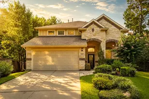 115 Red Eagle Ct, Montgomery, TX 77316 - Photo 1