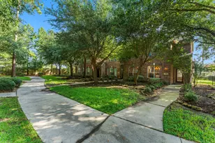 18 Umbria, The Woodlands, TX 77382 - Photo 13