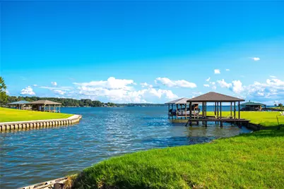 225 Peninsula Drive, Livingston, TX 77351 - Photo 1