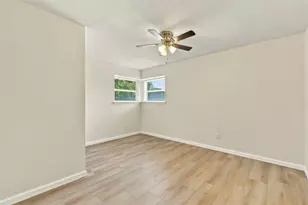 6119 Standing Oaks St, Houston, TX 77050 - Photo 23