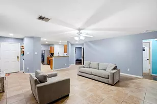 5710 Turmeric Dr, Baytown, TX 77521 - Photo 5
