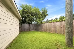 5710 Turmeric Dr, Baytown, TX 77521 - Photo 15