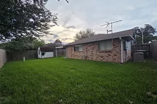 1518 Wentwood Dr, Pasadena, TX 77504 - Photo 15