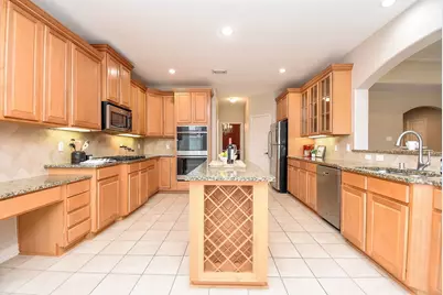 12002 Cedar Creek Drive, Pearland, TX 77584 - Photo 11