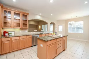 12002 Cedar Creek Dr, Pearland, TX 77584 - Photo 13