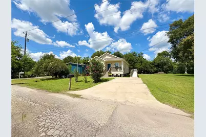 2508 Sycamore Avenue, Bay City, TX 77414 - Photo 5