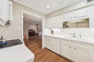 6603 Bayou Glen Rd, Houston, TX 77057 - Photo 7