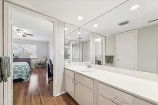 6603 Bayou Glen Rd, Houston, TX 77057 - Photo 9