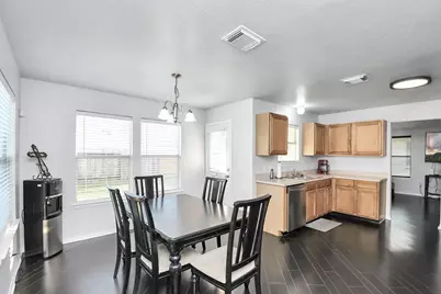 19111 Lakota Dr, Katy, TX 77449 - Photo 11