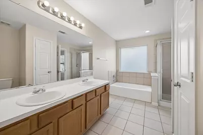 6051 Yorkglen Manor Lane, Houston, TX 77084 - Photo 11