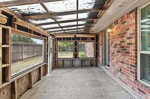 2003 Counter Point Dr, Houston, TX 77055 - Photo 5