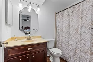 2003 Counter Point Dr, Houston, TX 77055 - Photo 19