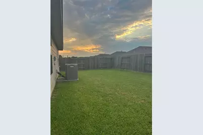 4311 Cedar Elm Street, Baytown, TX 77521 - Photo 9