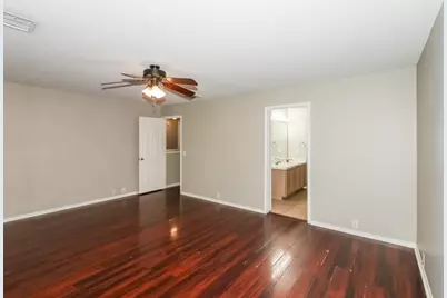 19119 Royal Isle Drive, Tomball, TX 77375 - Photo 11
