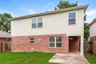 19119 Royal Isle Dr, Tomball, TX 77375 - Photo 17