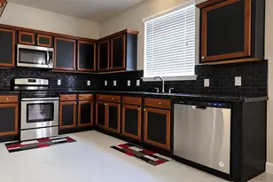 8007 Montague Manor Ln, Houston, TX 77072 - Photo 3