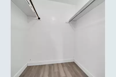 5606 Elmlawn Drive, Houston, TX 77033 - Photo 11