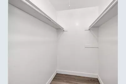 5606 Elmlawn Drive, Houston, TX 77033 - Photo 13