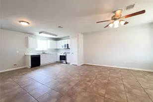 2310 Redfish Dr, Texas City, TX 77591 - Photo 7