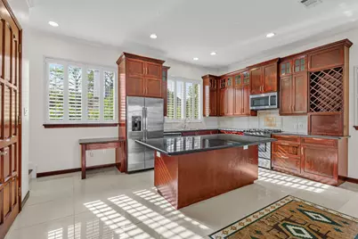 6018 Kirby Drive, West University Place, TX 77005 - Photo 15