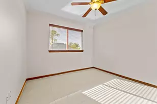 6018 Kirby Dr, West University Place, TX 77005 - Photo 27