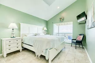 22509 Kennedy Dr, Galveston, TX 77554 - Photo 15