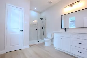 2818 Soffiano Ln, League City, TX 77573 - Photo 21