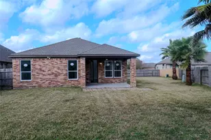 2818 Soffiano Ln, League City, TX 77573 - Photo 29
