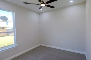 2818 Soffiano Ln, League City, TX 77573 - Photo 9